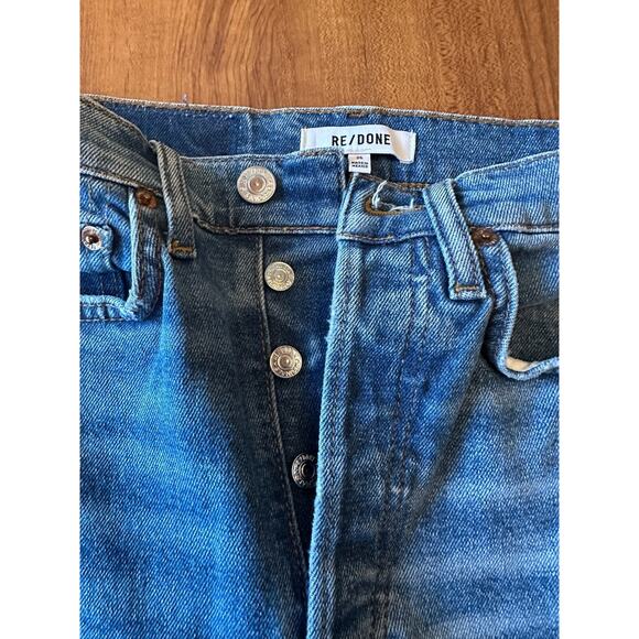 RE/DONE Originals 90s Ultra High Rise Skinny Broken Through Raw‎ Hem Size 26 - Picture 8 of 8